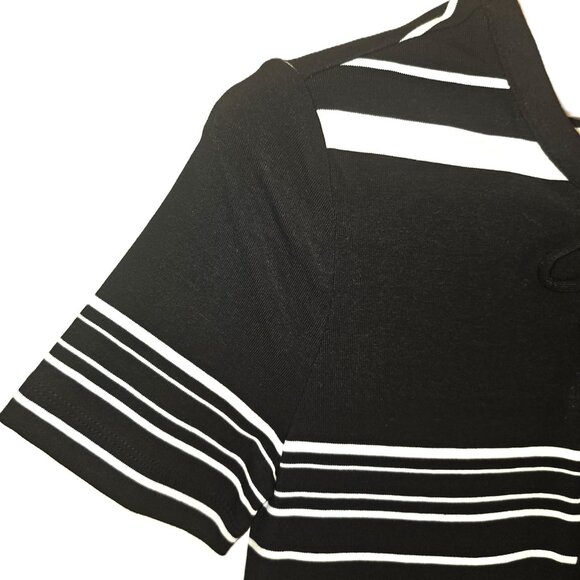 (NWOT) WHBM BLACK and WHITE STRIPED SHORT SLEEVED DRESS SIZE XXS - Picture 4 of 13